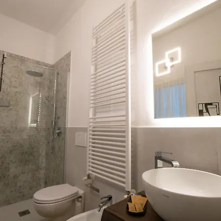 Apartment Amarcord