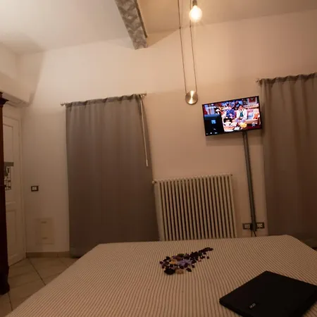 Amarcord アパート